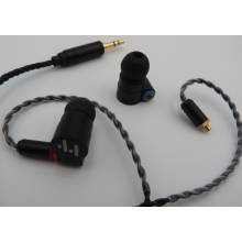 Auricular HIFI con controlador híbrido